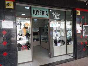 Diario HOY | Asaltan joyería céntrica de Encarnación: pérdida supera los G. 100 millones