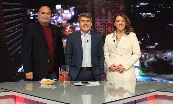 Chilavert frente a Luis Bareiro en “Políticamente Yncorrecto” | Telefuturo