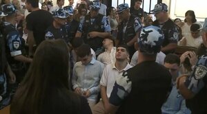 Condenan a rugbistas que mataron a Fernando Báez Sosa - Radio Imperio