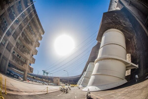 Itaipu suministró 2.019 GWh de energía eléctrica al país en el primer mes del año