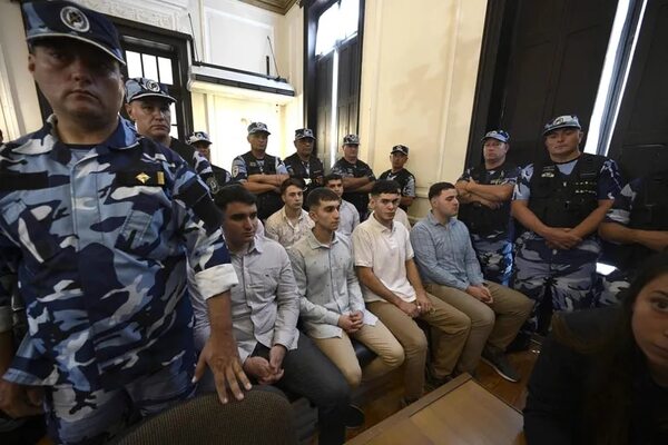 Video: Altas condenas por el crimen de Fernando Báez Sosa - Mundo - ABC Color