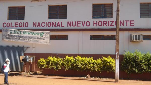 En el Colegio Nuevo Horizonte piden reparación de varias aulas - La Clave