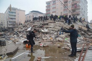 Paraguay se solidariza con Turquía tras el terremoto de gran magnitud que ha causado más de 1.000 mil muertos - Revista PLUS