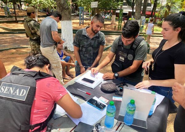 Senad detuvo a distribuidores de cocaína en la plaza de Caacupé •