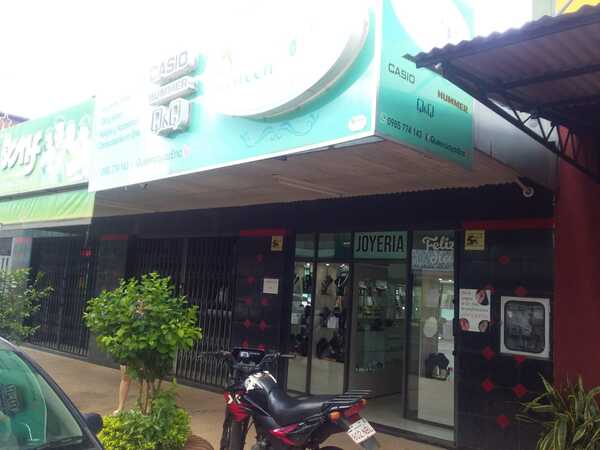 Millonario asalto en joyería en pleno centro de Encarnación