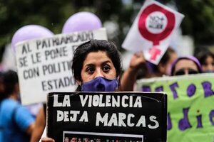 Ni una menos: “8 de cada 10 mujeres sufrieron algún tipo de violencia”, dice ministra  - Nacionales - ABC Color