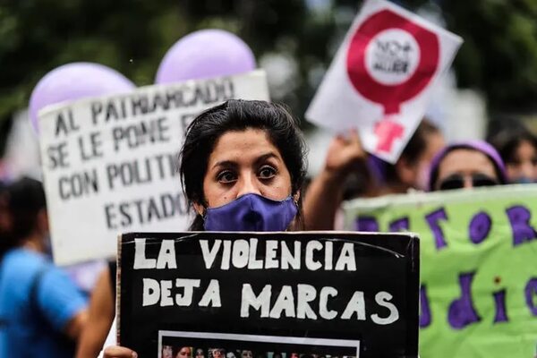 Ni una menos: “8 de cada 10 mujeres sufrieron algún tipo de violencia”, dice ministra - Nacionales - ABC Color