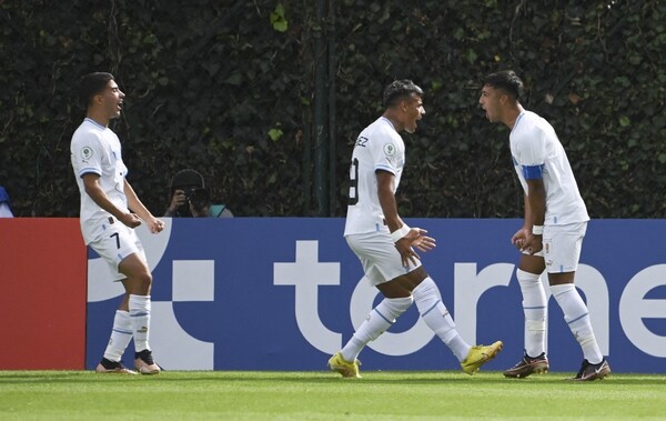 Diario HOY | Uruguay golea y asegura su lugar en el Mundial Sub-20