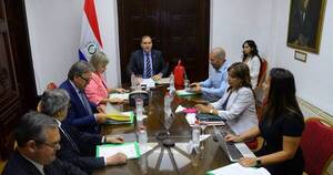 La Nación / Aprueban rotaciones de funcionarios en sesión de la Junta de Calificaciones del servicio diplomático