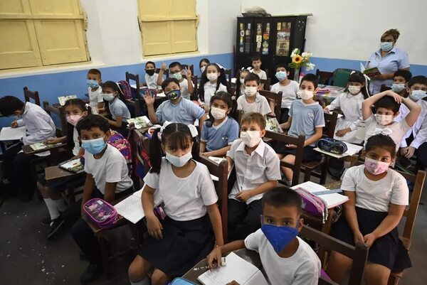Asunción: once escuelas siguen esperando reparaciones con dinero del Fonacide - Nacionales - ABC Color