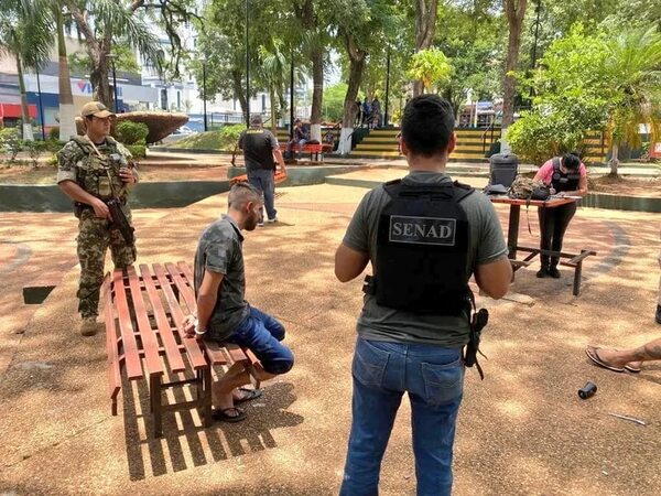 Comercializaban cocaína en una plaza de Caacupé - Nacionales - ABC Color