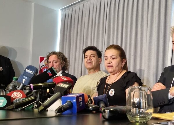 Diario HOY | Padres de Fernando se muestran "conformes" con fallo de tribunal