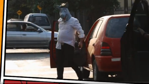 "Gilberto el burro", la campaña para escrachar a conductores