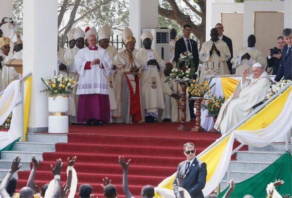 El papa Francisco señaló que «la venta de armas es la mayor plaga del mundo»