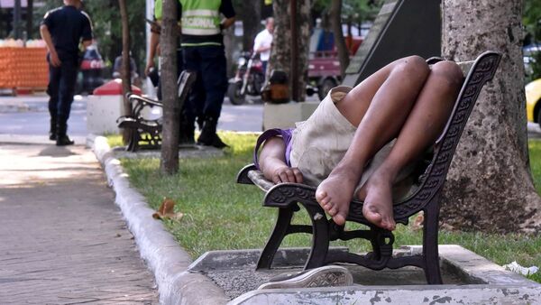 Crack: Indigencia e inseguridad ganan calles y plazas ante inercia del Estado