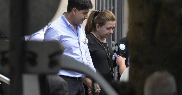 La Nación / “Es difícil abrazarme con los padres de los asesinos”, comentó el papá de Fernando Báez Sosa
