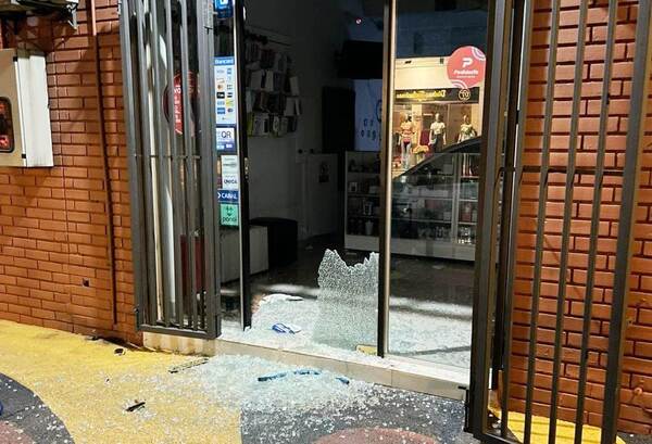 Ladrones hurtan teléfonos por valor de G. 40 millones en Luque •