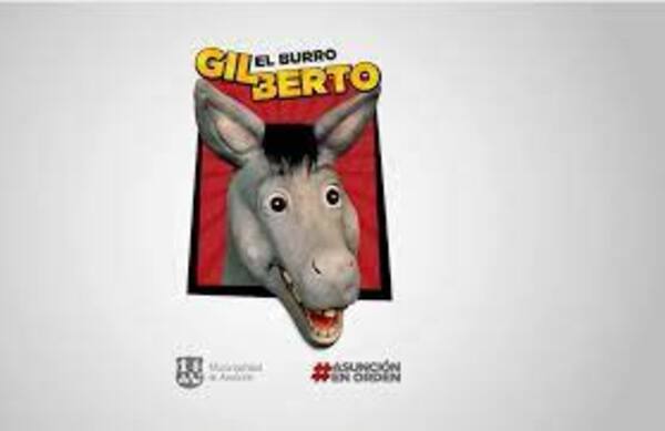 Asunción adoptó a "El burro Gilberto", mascota seleccionada para campaña de educación vial