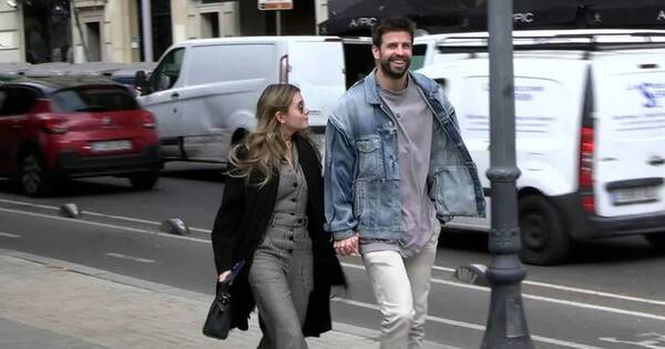 La Nación / Con tono de burla, Piqué y Clara Chía respondieron a una entrevista callejera
