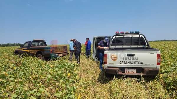 Obligado: Hallan abandonada la camioneta robada en Hohenau