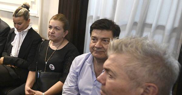 La Nación / “Se acordaron tarde de arrepentirse”, dicen padres de Fernando Báez por desmayo de Thomsen