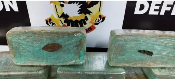 Dos brasileños presos en Ponta Porâ transportando 200 kilos de pasta base