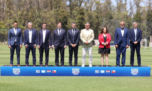 Argentina, Uruguay, Paraguay y Chile postularon su candidatura como sede del Mundial 2030 - Noticiero Paraguay