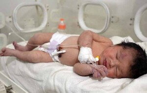Rescataron a una bebé que nació bajo los escombros de un edificio tras el sismo en Turquía – Prensa 5