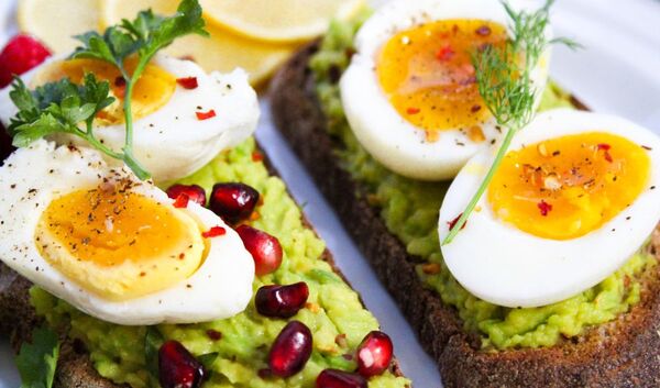 Por estas razones te conviene incluir huevo en el desayuno