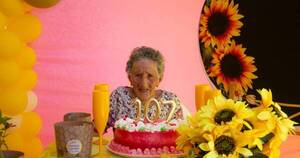 La Nación / Viral: Abuela cumplió 107 años y sueña con una nueva silla de ruedas