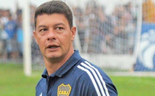 Cerro: Battaglia, uno más que se suma a la lista de "probables" para DT