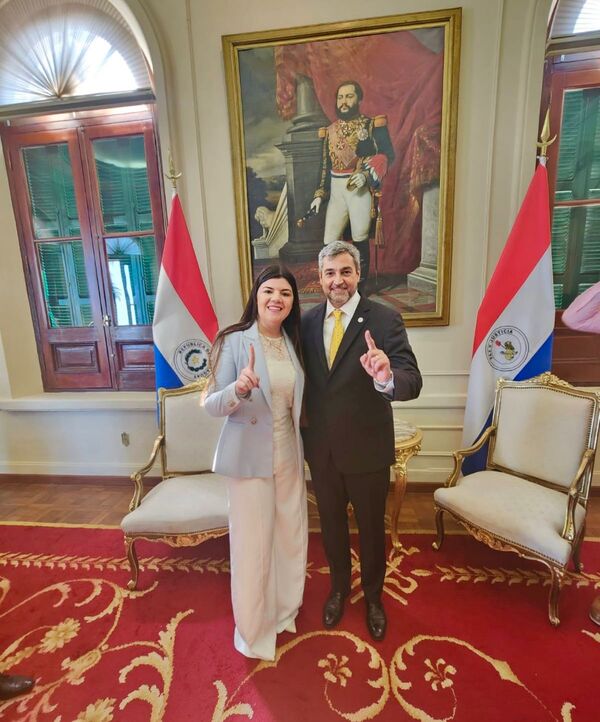 Bettina Aguilera representó a Alto Paraná en una reunión con Marito - La Clave