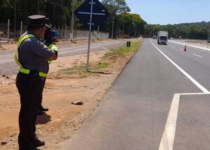 Diario HOY | Ruta PY2: realizan controles estrictos de velocidad en la zona de Pedrozo