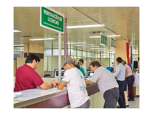 Padres que no cumplan con la pensión alimentaria no podrán renovar registro de conducir