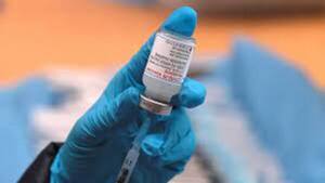 Vacunas bivalentes contra el covid-19 siguen disponibles en puestos de vacunación a nivel país
