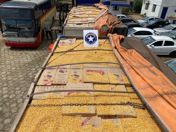 Interceptan cargamento de cigarrillos de contrabando valuado en R$ 2 millones en Foz de Yguazú