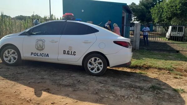 Asaltantes vestidos de policía robaron y dejaron encerrada a la víctima - Policiales - ABC Color
