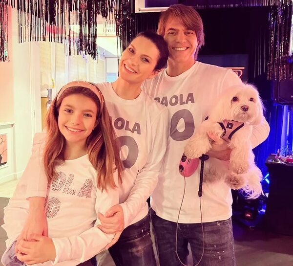 Laura Pausini celebra los 10 años de su única hija, Paola - Gente - ABC Color