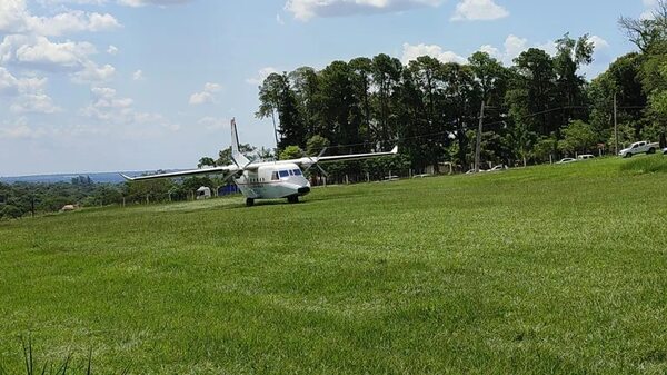 Trasladan vía aérea a fiscala y asistente accidentadas en Yasy Cañy - Policiales - ABC Color