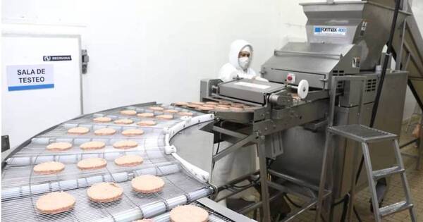 La Nación / Desempeño industrial puede mejorar con un mayor valor agregado