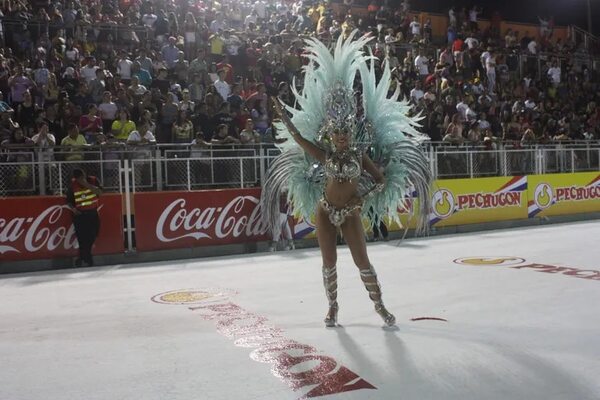 Carnaval encarnaceno: preparan otra ronda con la expectativa de que sea un éxito - Artes Plásticas - ABC Color