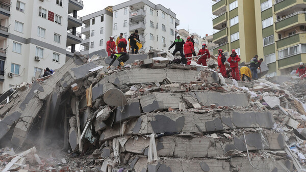 Ascendió a más de 17.100 la cifra de muertos en Turquía y Siria por el terremoto - .::Agencia IP::.