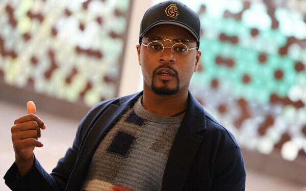 Versus / Condenan a Patrice Evra en Francia por insultos homófobos