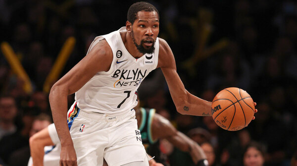 Versus / Los Brooklyn Nets traspasan a la superestrella NBA Kevin Durant a los Suns (prensa)