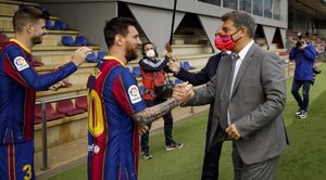 Versus / El hermano de Messi "se ha disculpado, no hay que darle importancia", dice Laporta