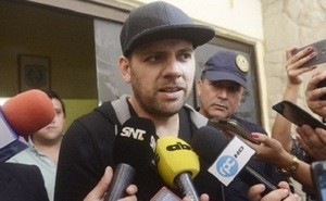 Incautan celular de la celda de Reinaldo “Cucho” Cabaña