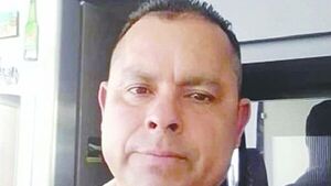 Salvó a su hija de morir ahogada y desapareció