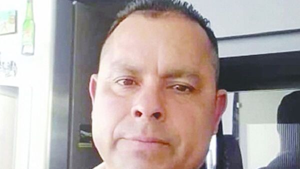 Salvó a su hija de morir ahogada y desapareció