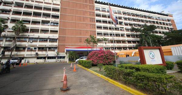 La Nación / Niña víctima de bala perdida salió de terapia intensiva del IPS