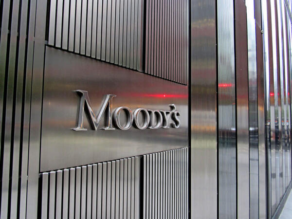 Moody´s es "cautelosamente optimista" para el 2023 pero ve más riesgo de default - Revista PLUS